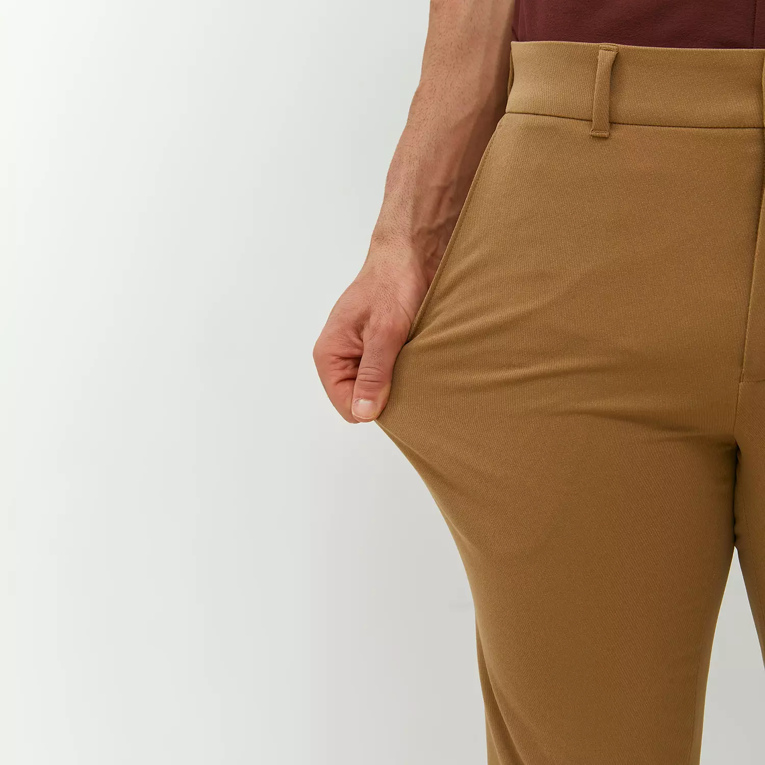Jobb Brosnan Celana Panjang Modern Slim Fit Dark Khaki Warna Dark Khaki