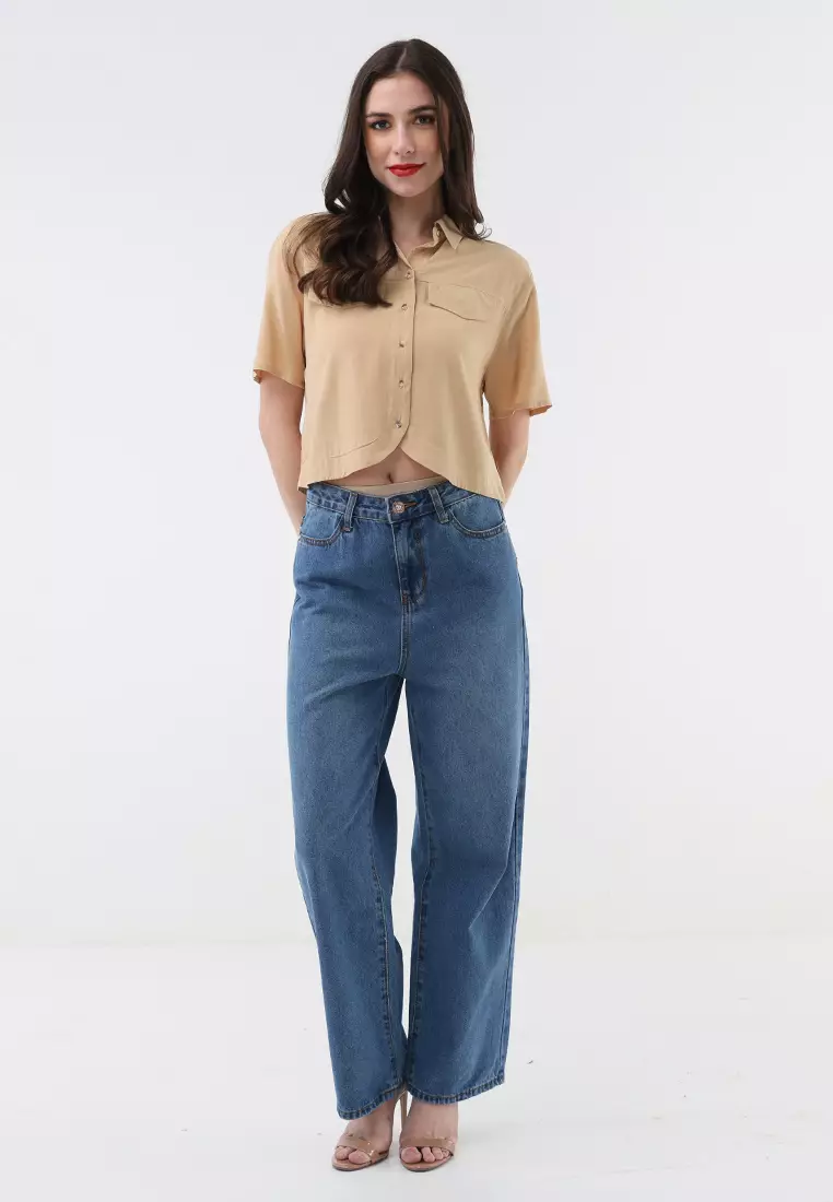 Short Sleeves W/ Collar Blouse