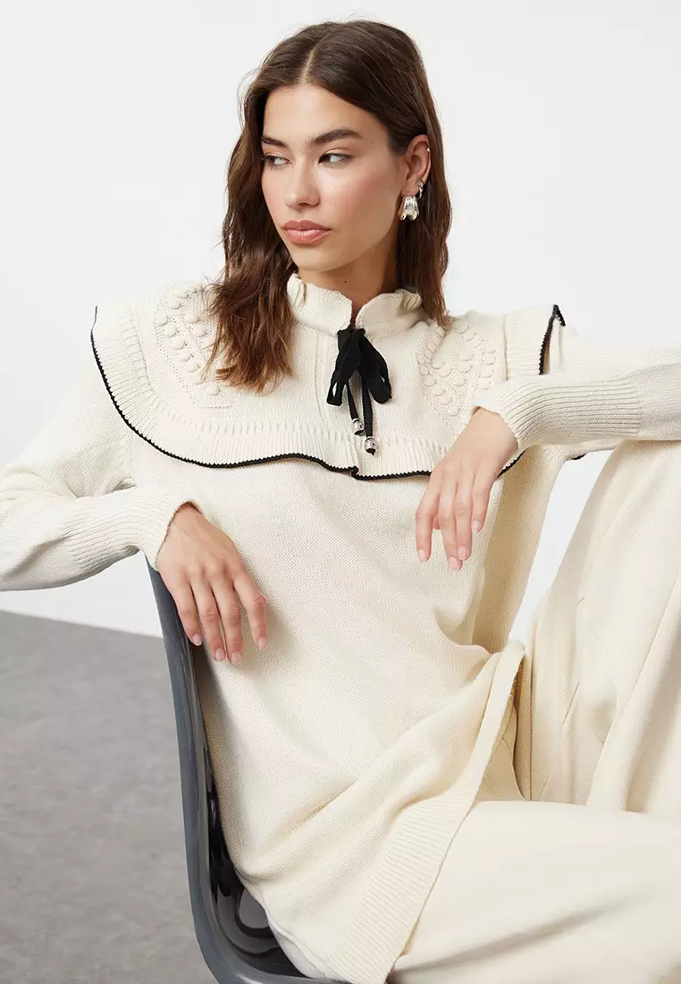 Ecru Black Piping Collar Detailed Knitwear Bottom-Top Set TCTAW25US00006