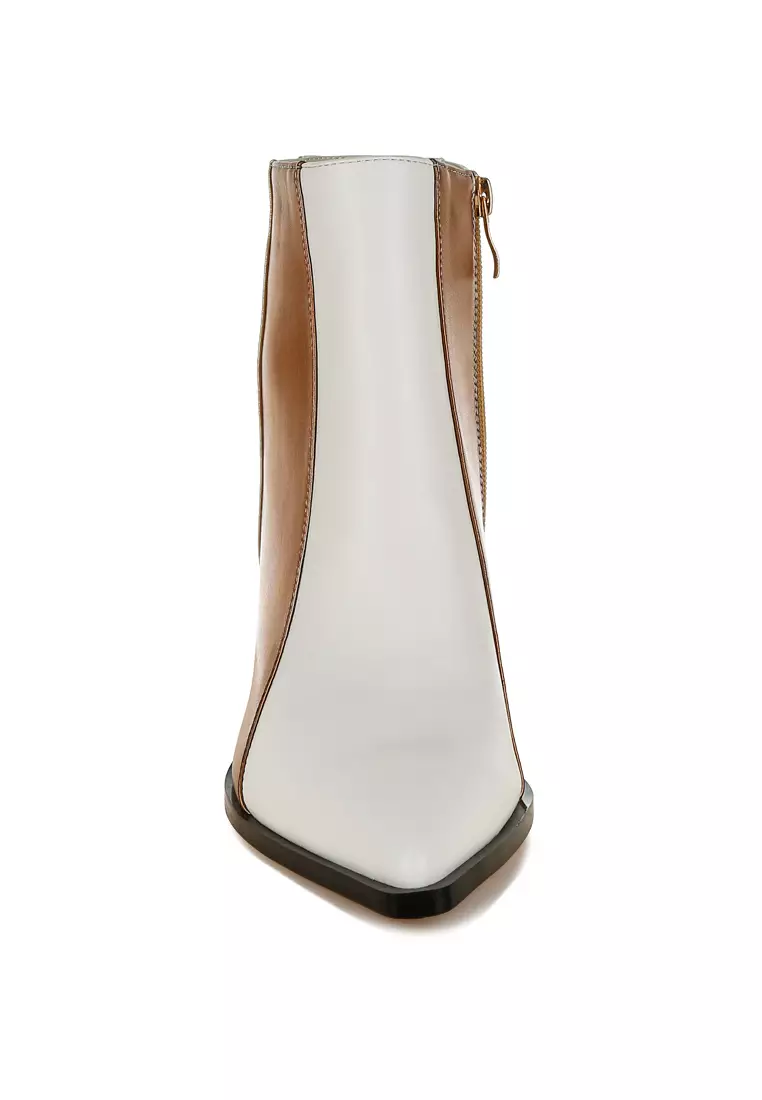 Sepatu bot hak blok tiga warna dalam warna putih pudar