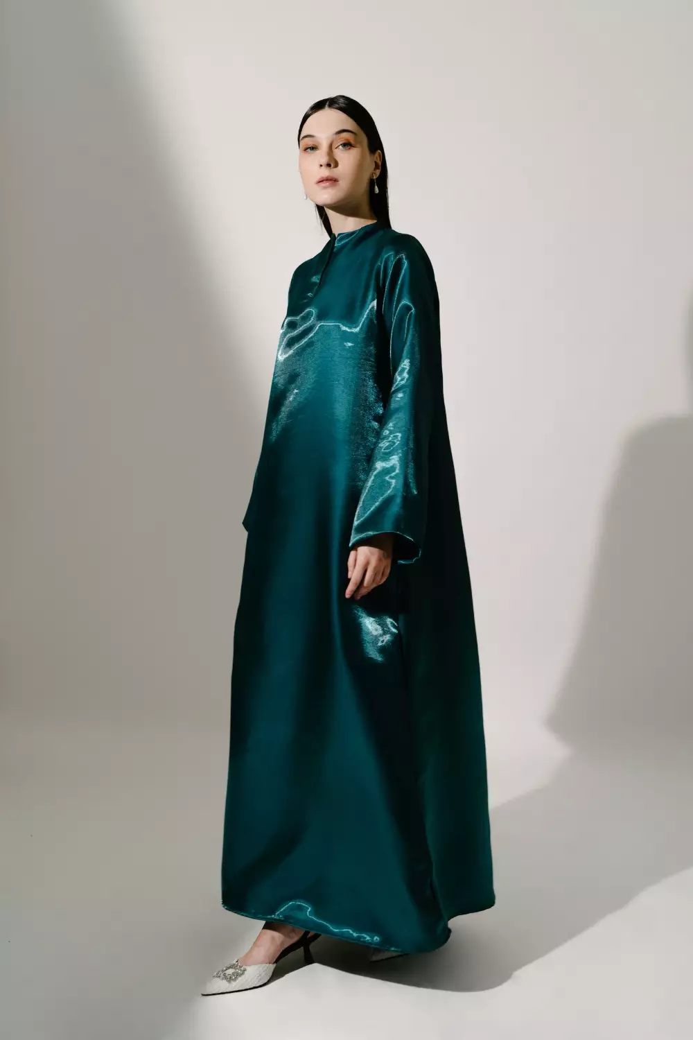 Demure Studio - YARA KAFTAN IN SHIMMER JADE - MIKADO PREMIUM FABRICS - FESTIVE