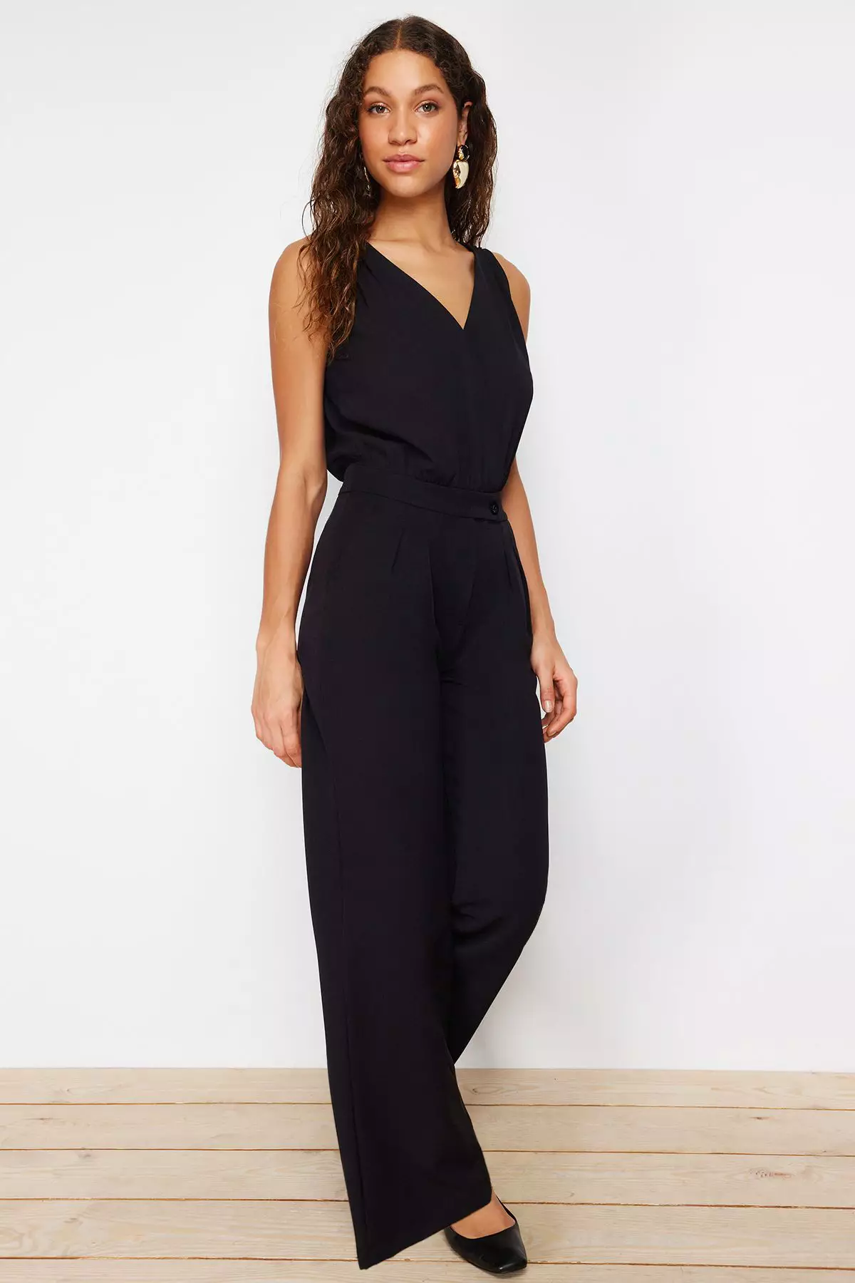 High Rise Straight Trousers