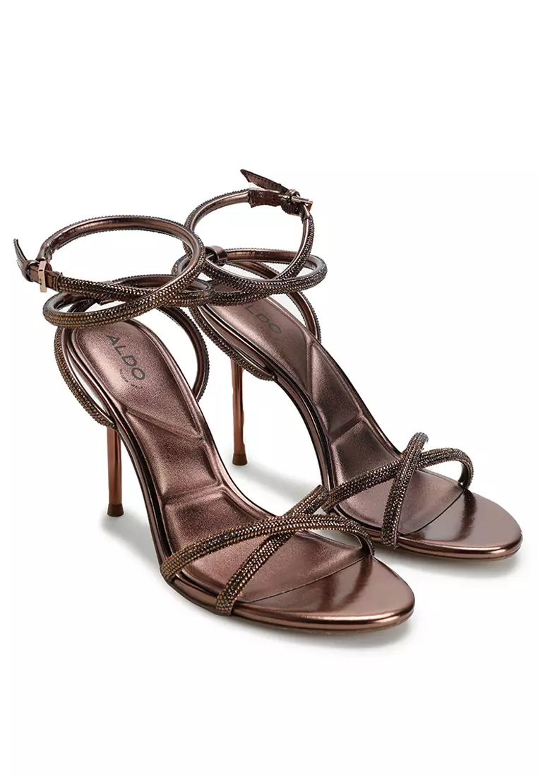 Manaelden Heels