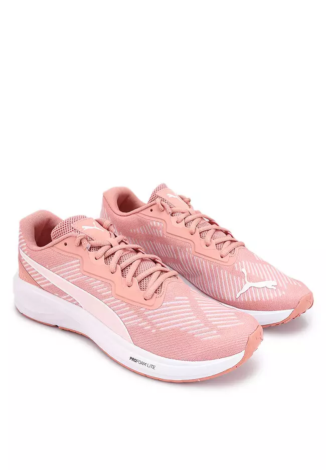 Puma pink deals fluorescent shoes