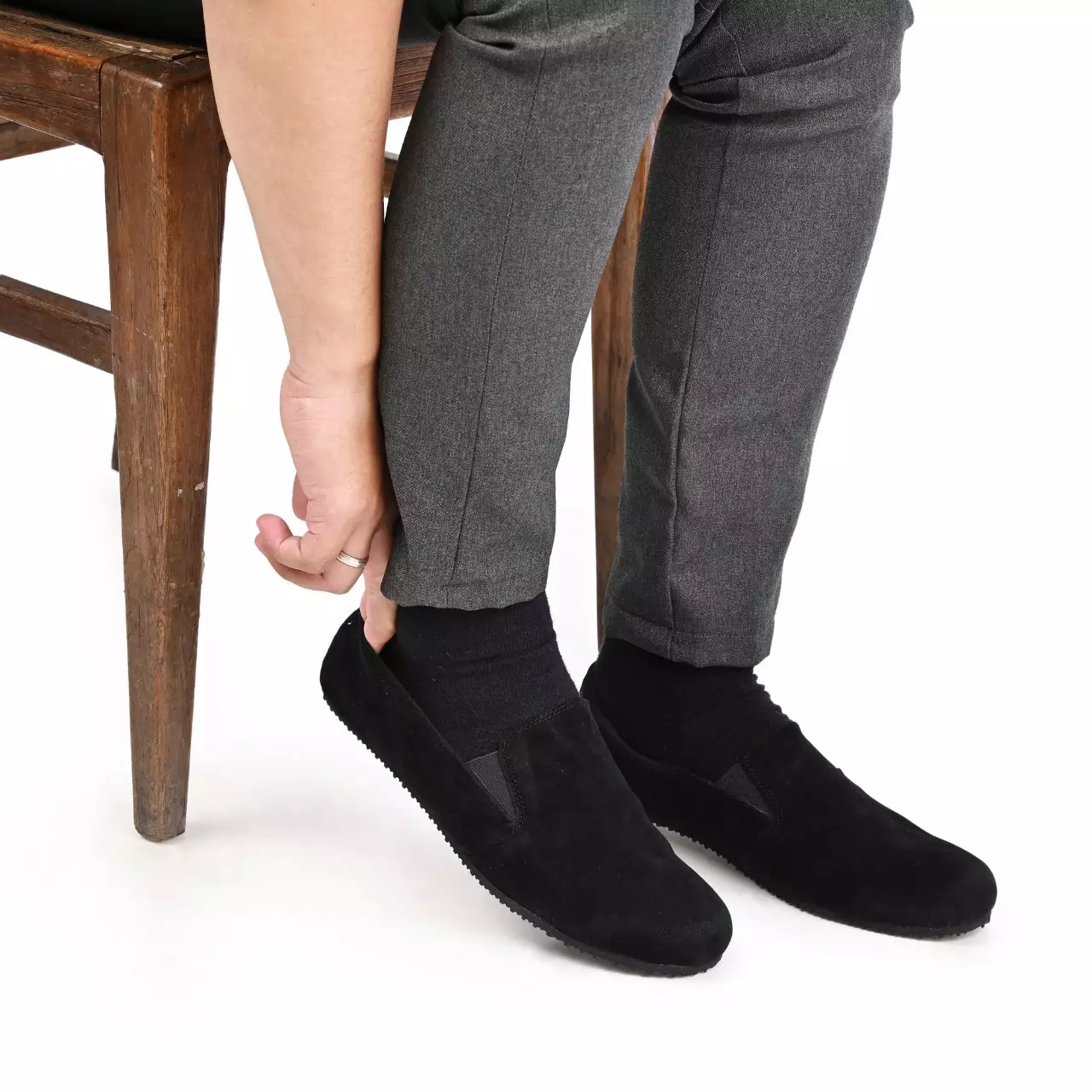 Country Boots Chiga - Sepatu Moccasin Flat - Black