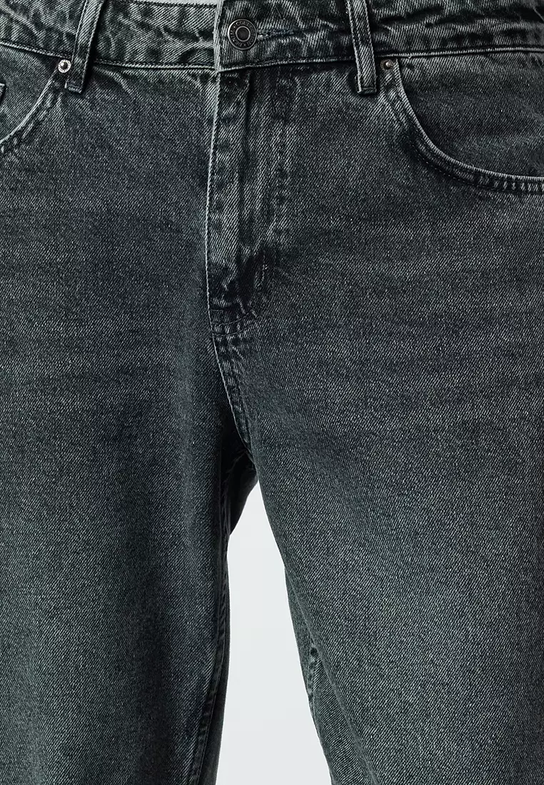 Relax Fit Boyfriend Jeans
