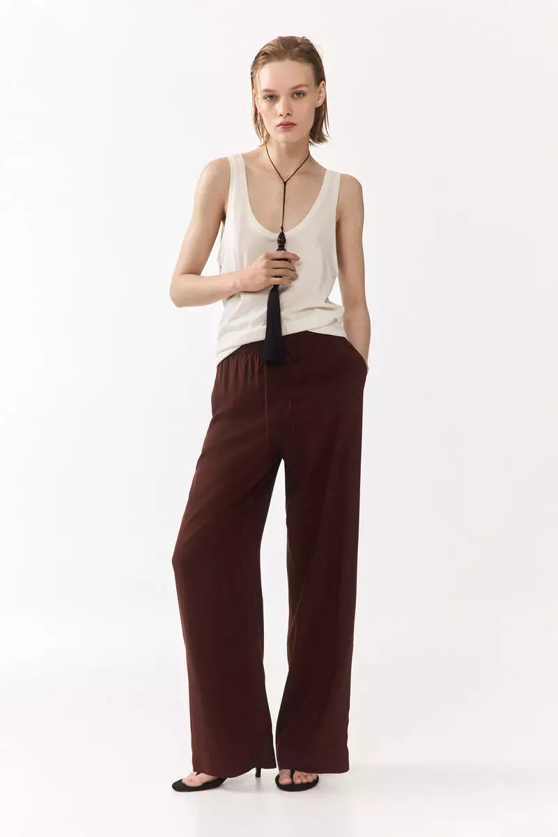 Wide pull-on trousers