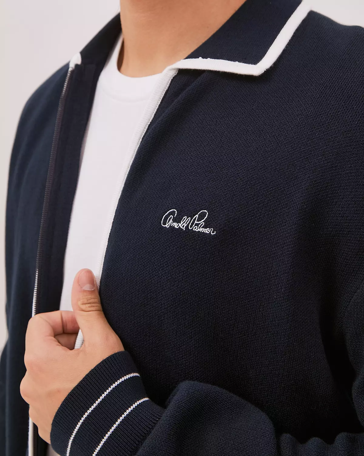 MEN'S NAVY BLUE JACKET