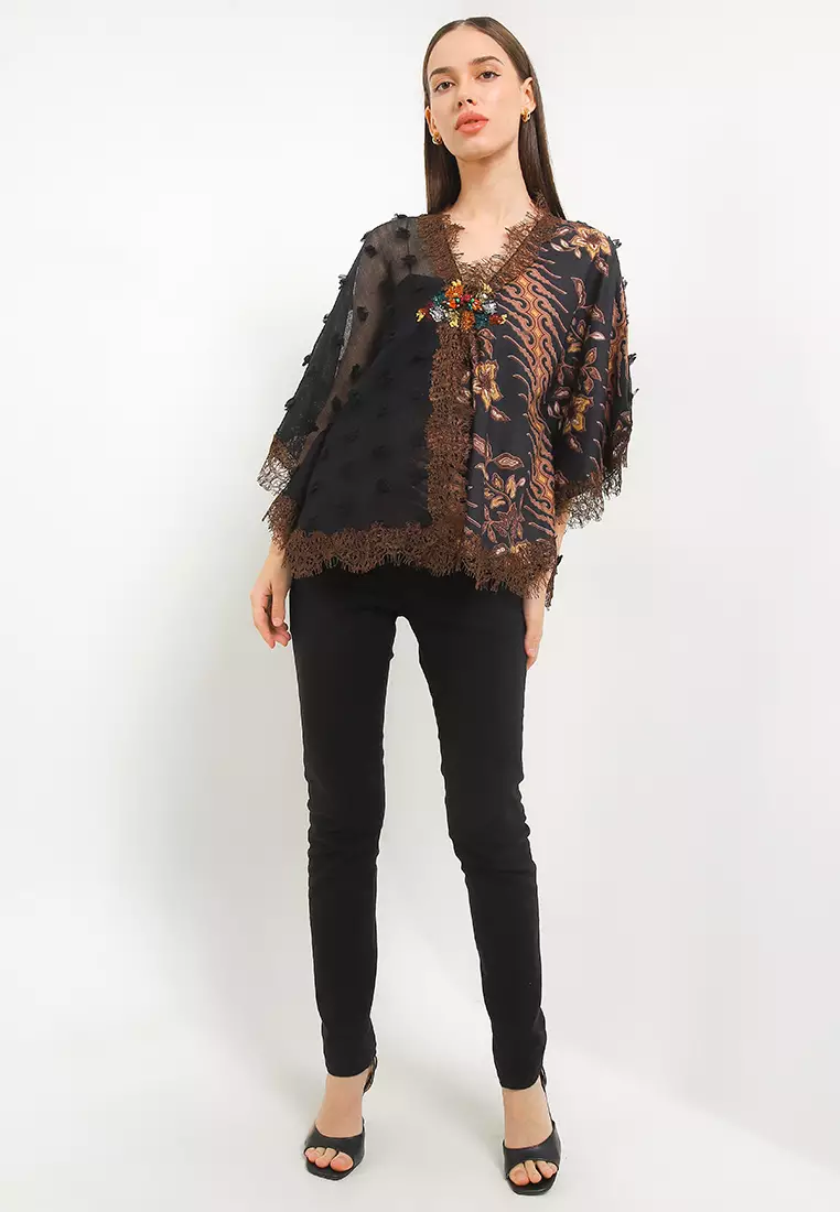 Kebaya Reling Kom Batik