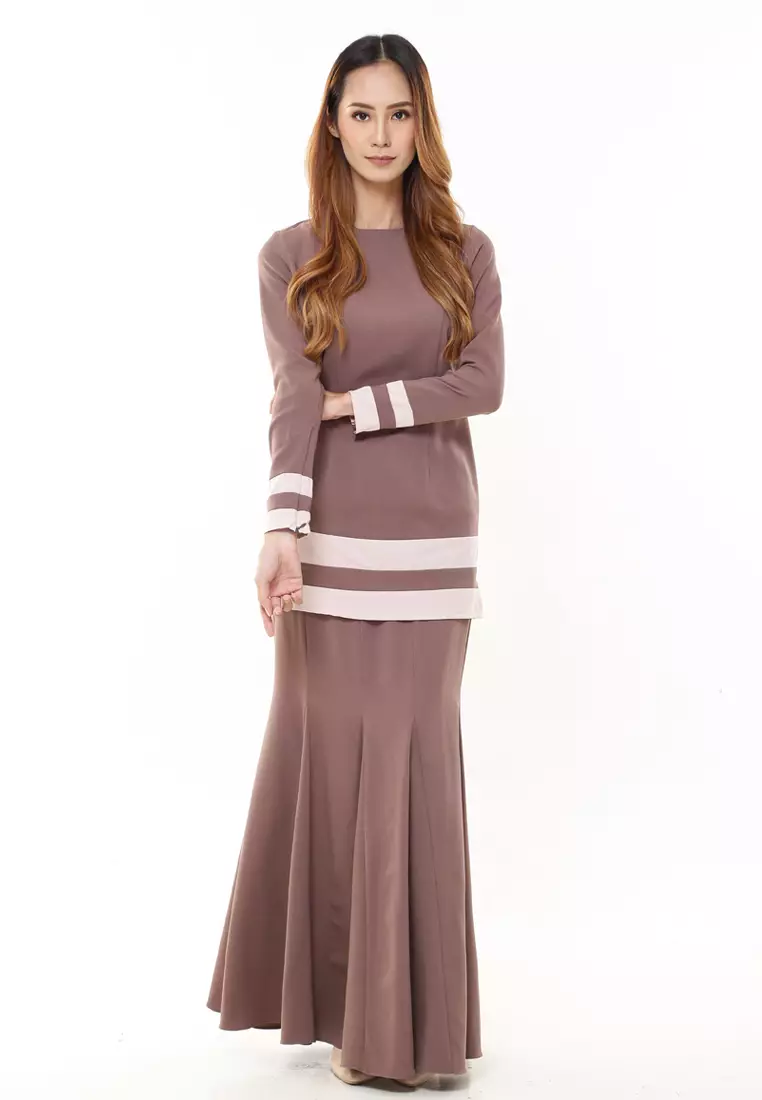 Alicia Kurung Modern in Dark Brown