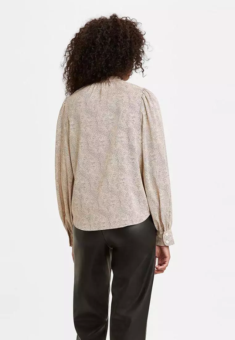 Levi's® Women's Delany Pleated Blouse