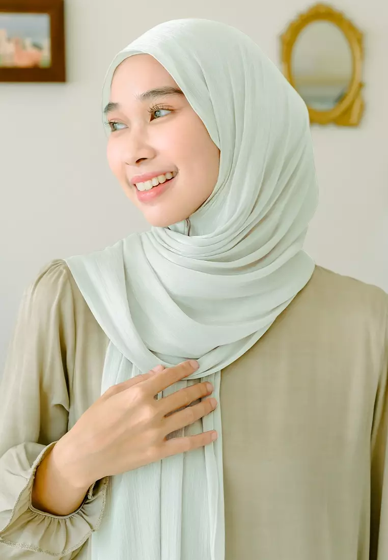 Yora Silk Shawl Mint