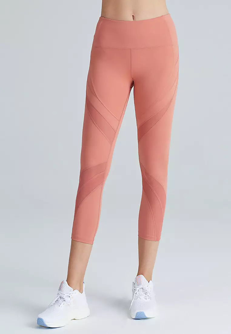 Pink Yoga Trousers & Tights. Nike DK