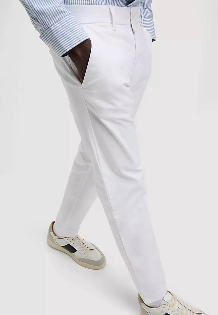 Slim Fit Stretch Chinos