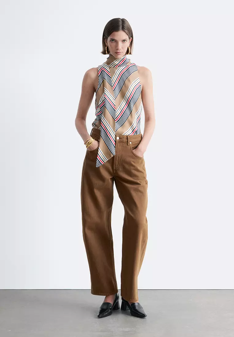 桶形褲腳牛仔褲