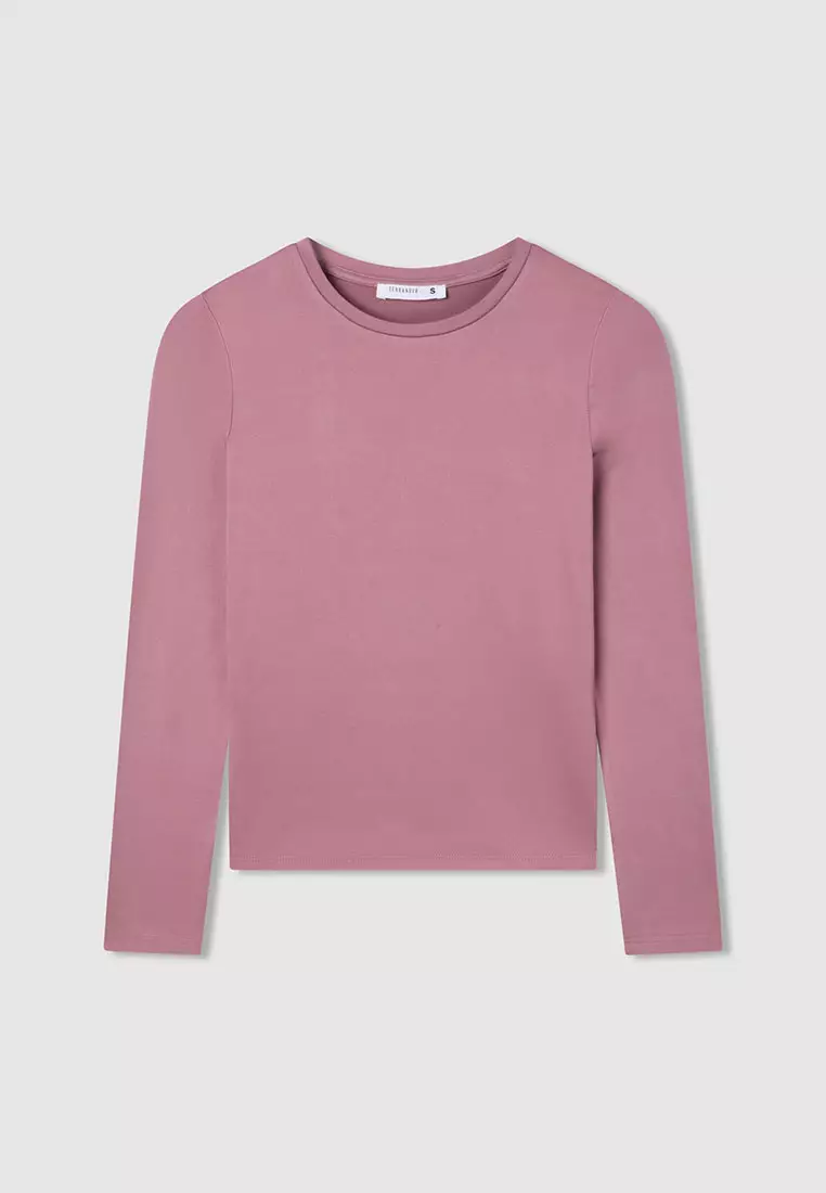 Woman Long-Sleeved T-Shirt