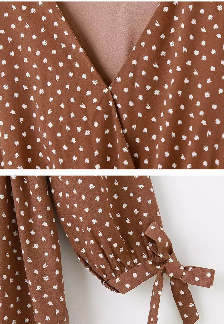 V-Neck Polka Dot Long Sleeve Tie-Waist Flared Midi Dress with Ruffle Hem [DA9448]
