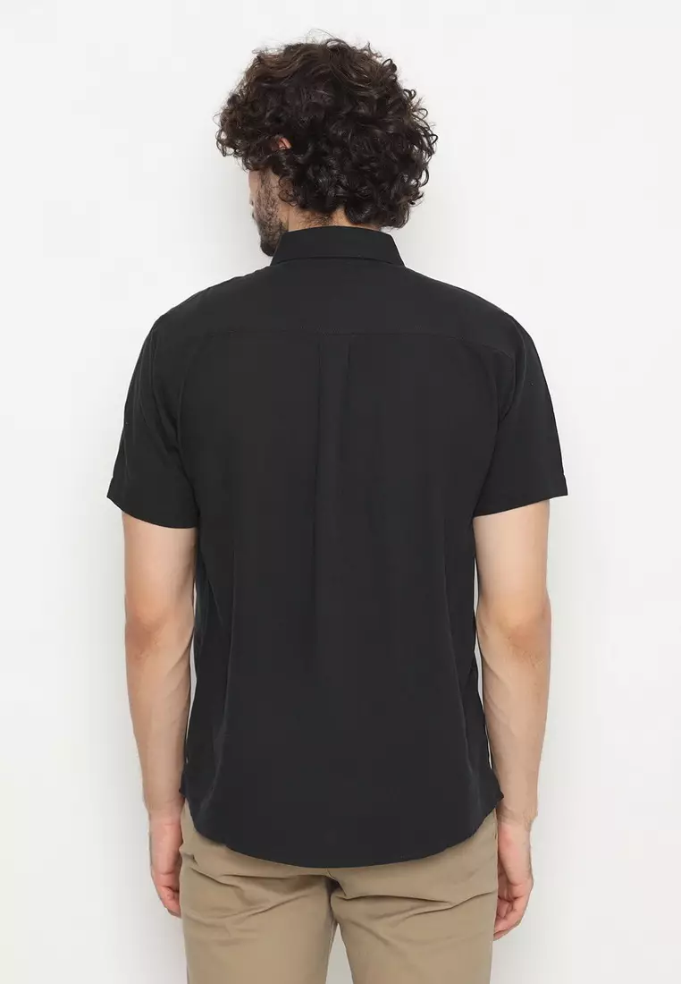 POLICE Kemeja Polos Basic Cotton Soft Black Regular Fit Pria
