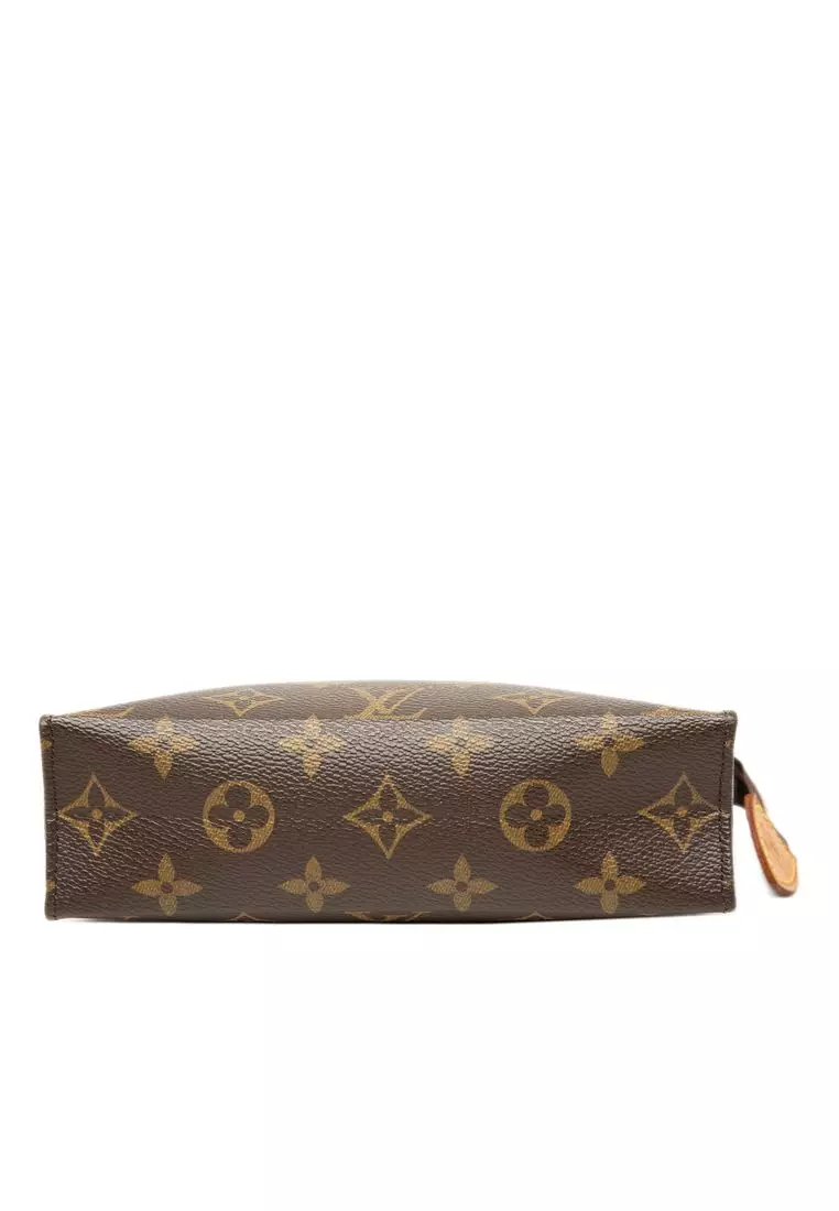 Pre-Loved Louis Vuitton Monogram Toiletry Pouch 19