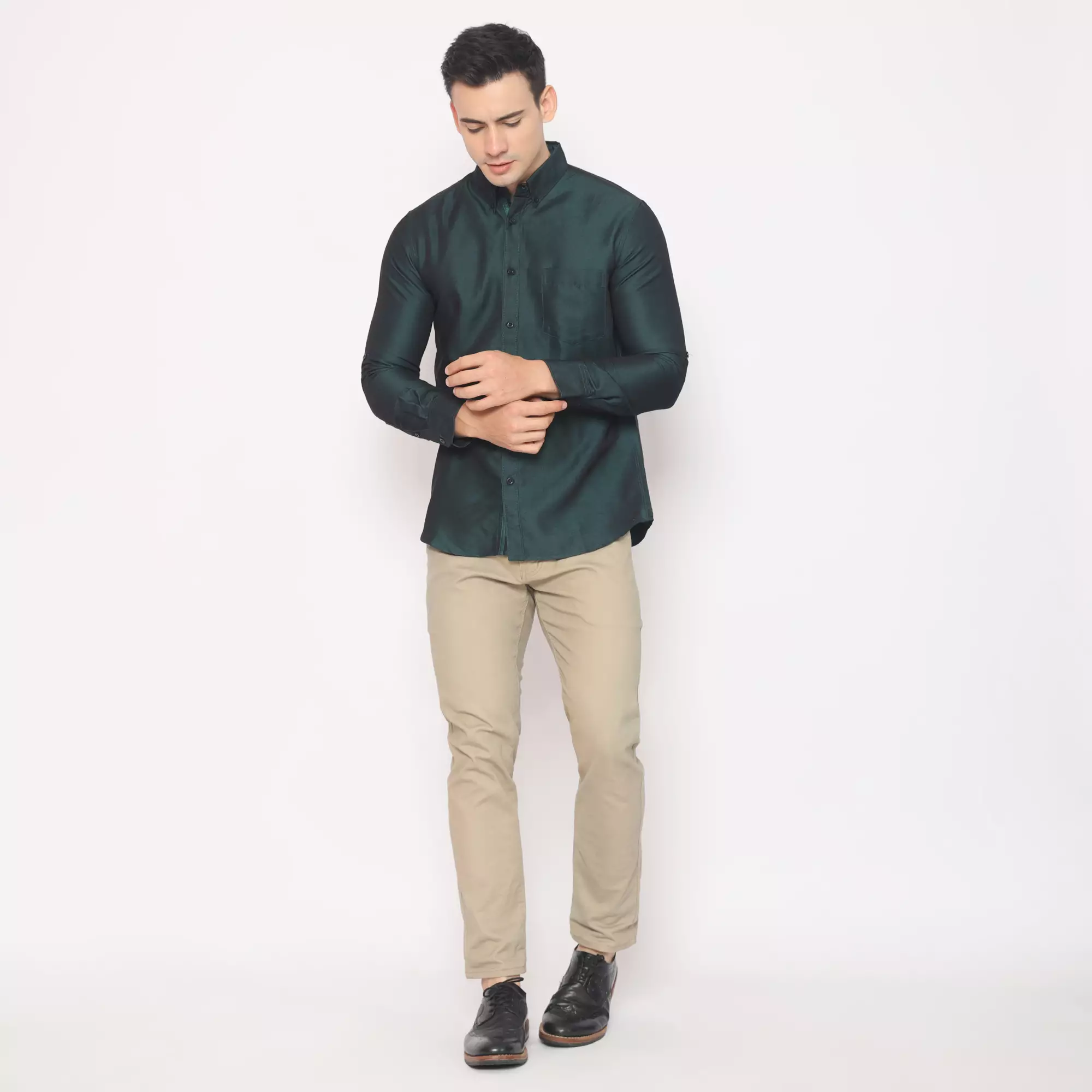 Platini Kemeja Pria Polos Lengan Panjang Soft Twill Blue 76007