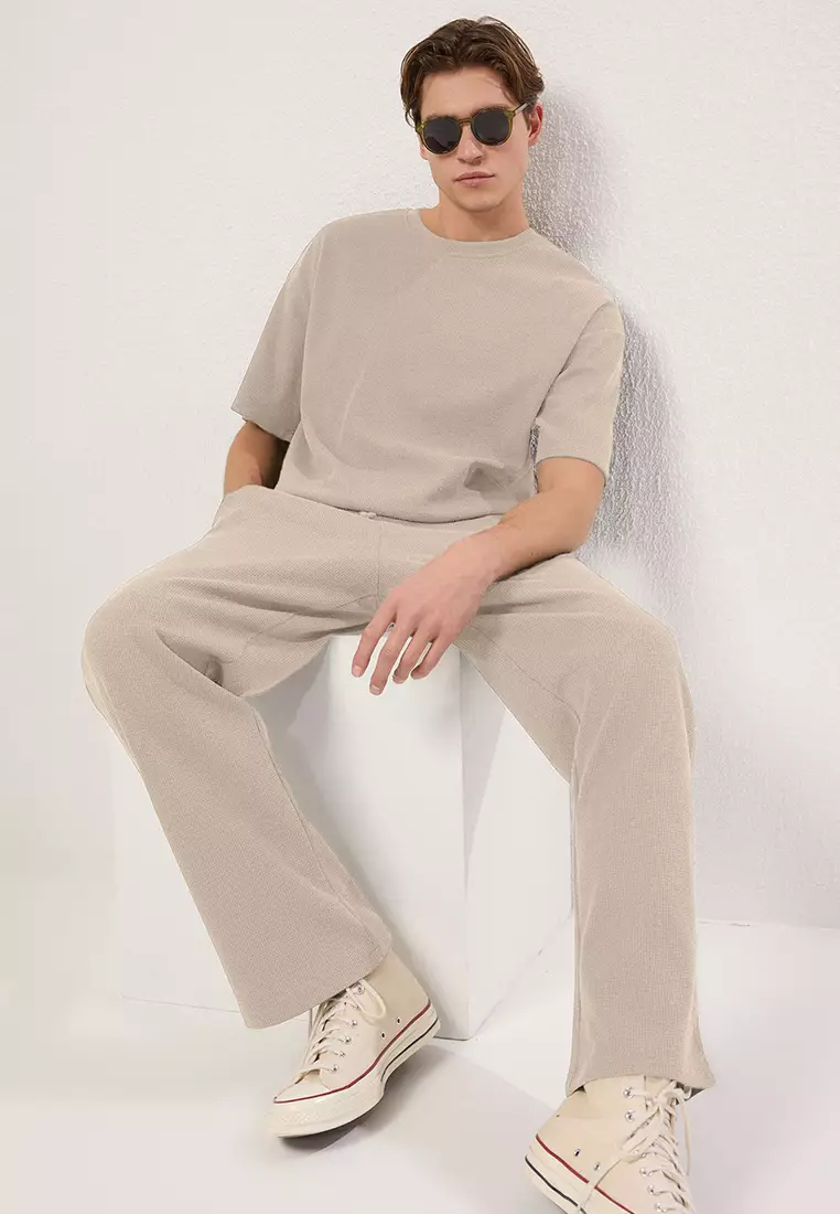 Beige Oversize/Wide Cut Textured Tracksuit Set Tmnss25Em00010