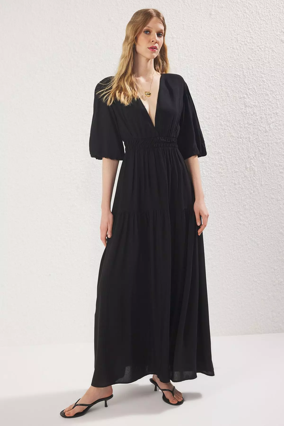 Black Waist Opening V-Neck Maxi Woven Dress Twoss25El00776