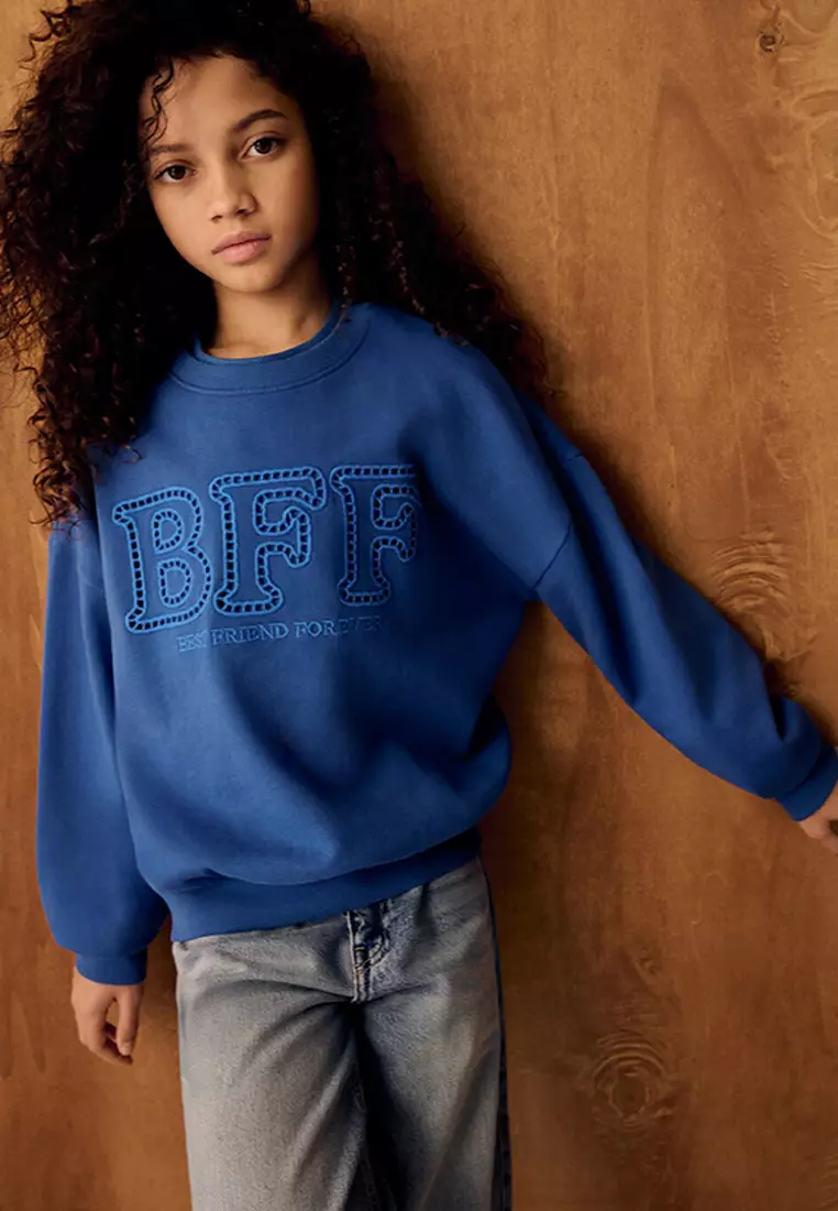 Oversized Embroidered Sweatshirt