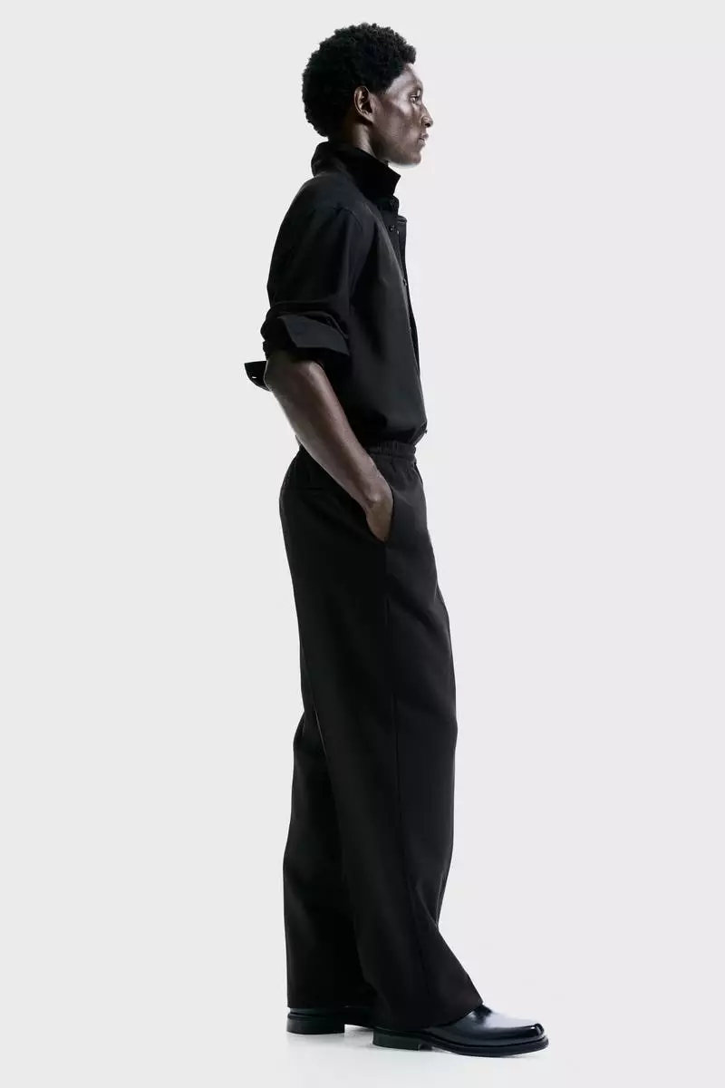 Relaxed Fit Trousers