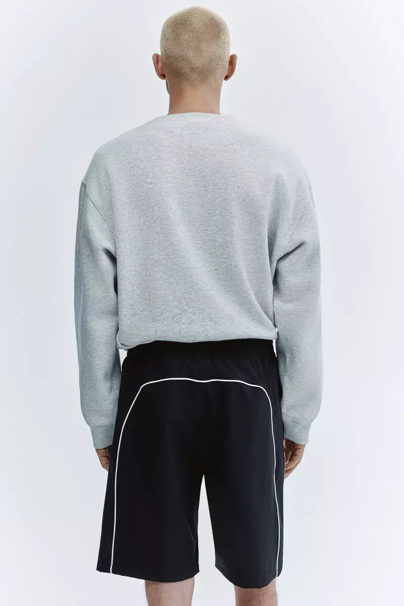 Knee-length shorts