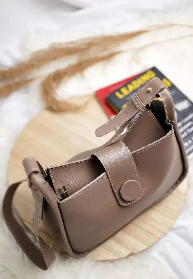 Vedlyn Edrea tas selempang wanita terbaru 2022 warna kekinian - blackgrey