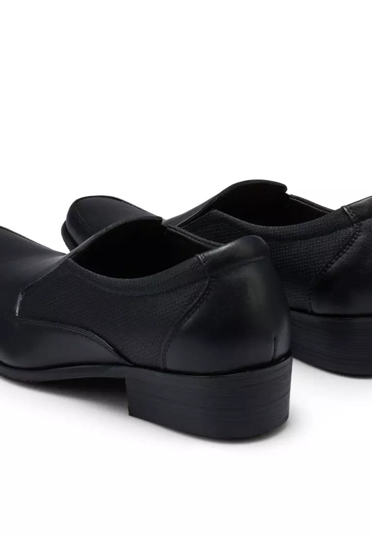 Business Slip Ons