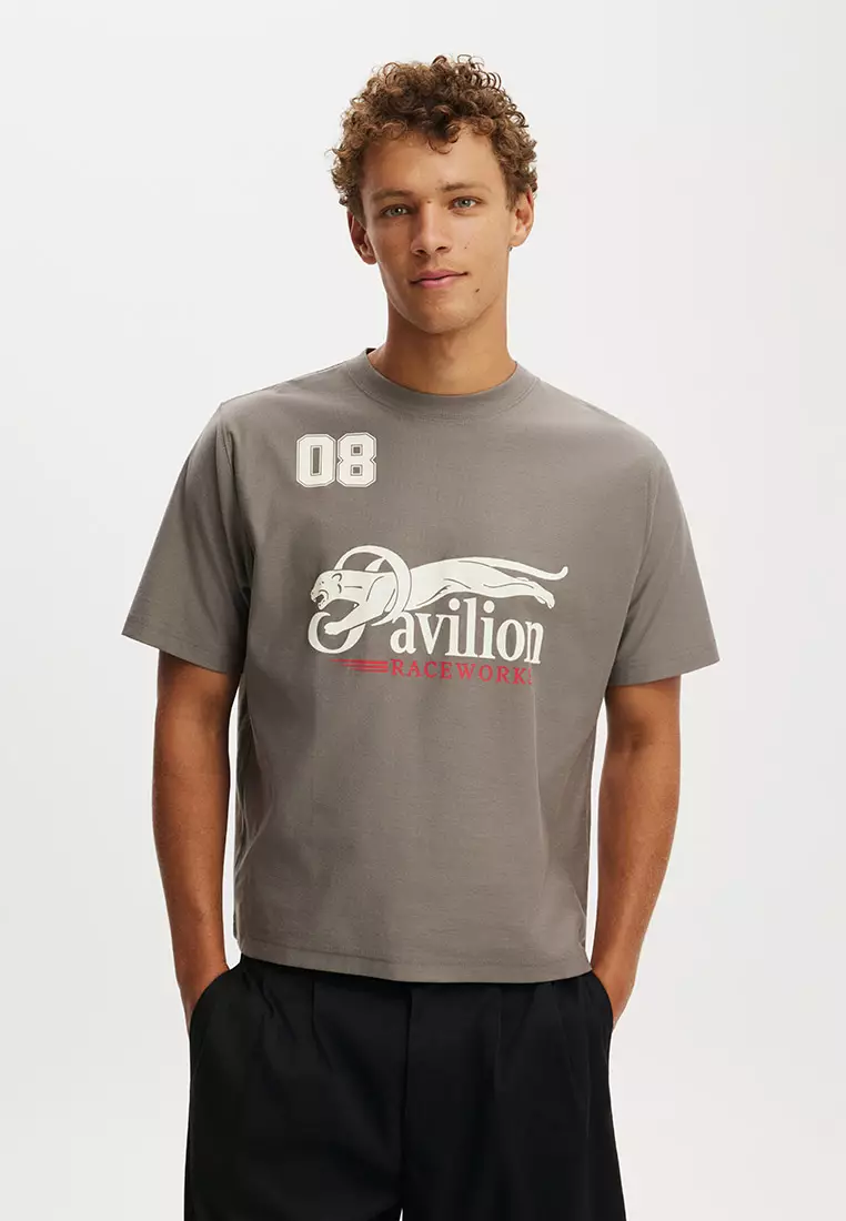 Cropped Fit Graphic T-Shirt