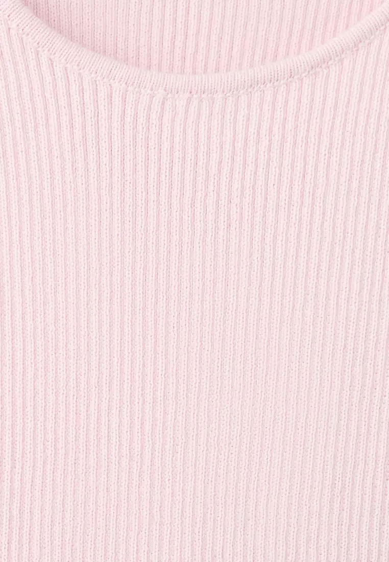 Fitted Fine-Knit Top
