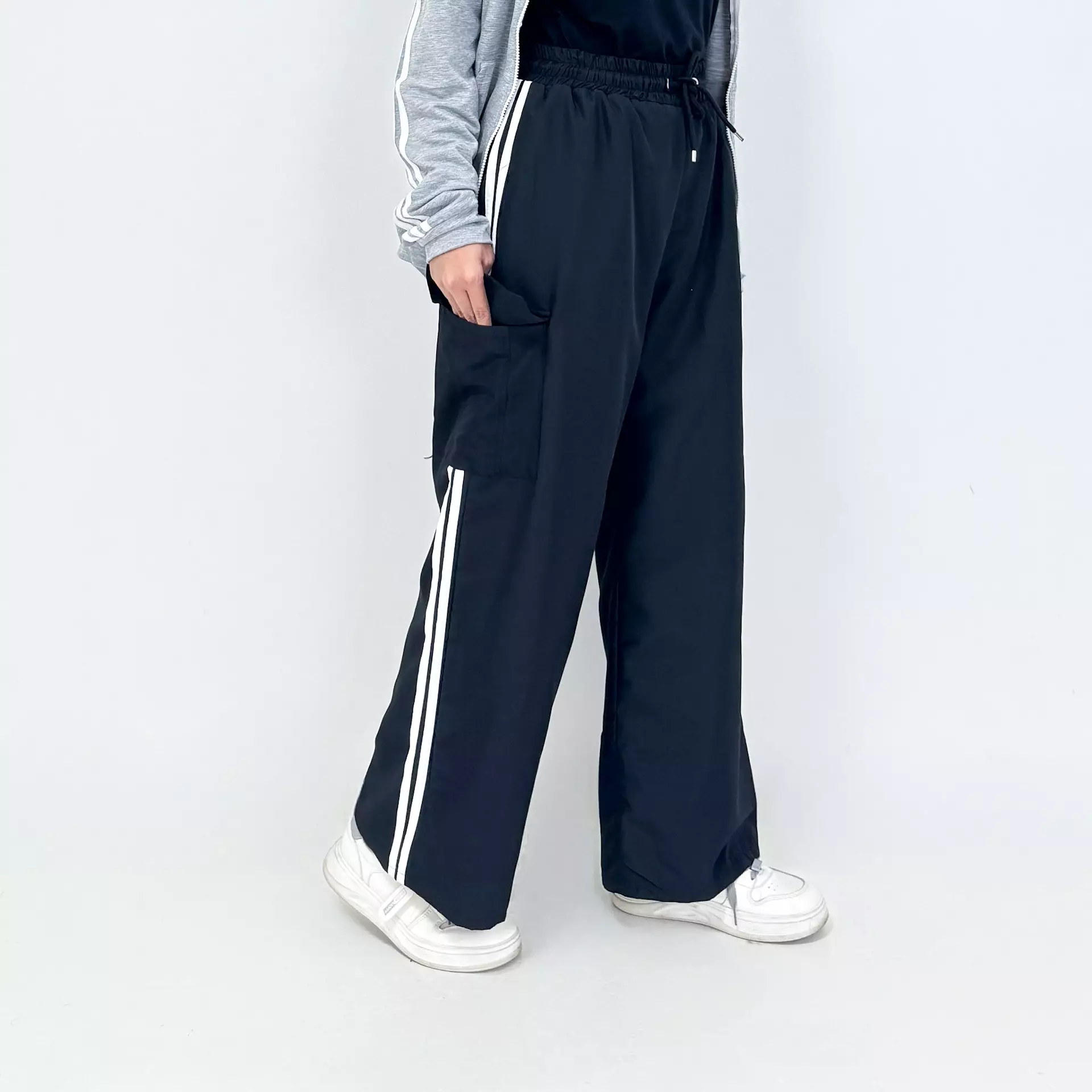 Set Sporty Jacket Manda GREY BLACK Setelan Baju Olahraga