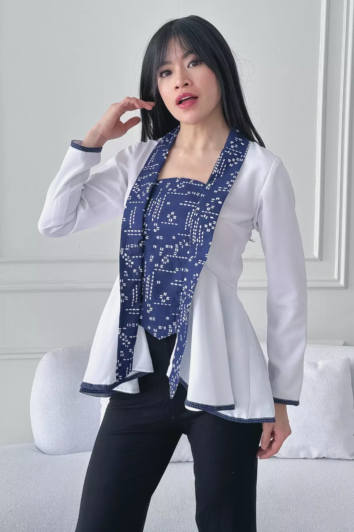 Asmara Juwita Biru Sashiko Long Sleeves Kebaya