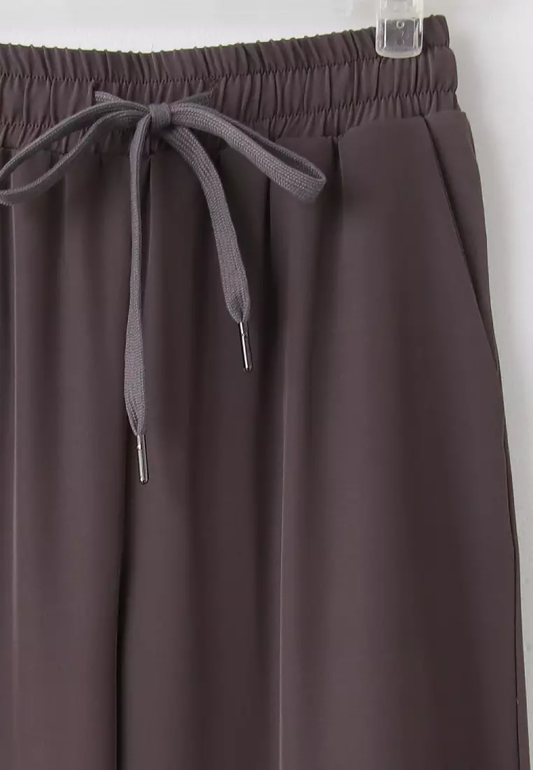 Wrinkle-Resistant Drawstring Trousers [BA7714]