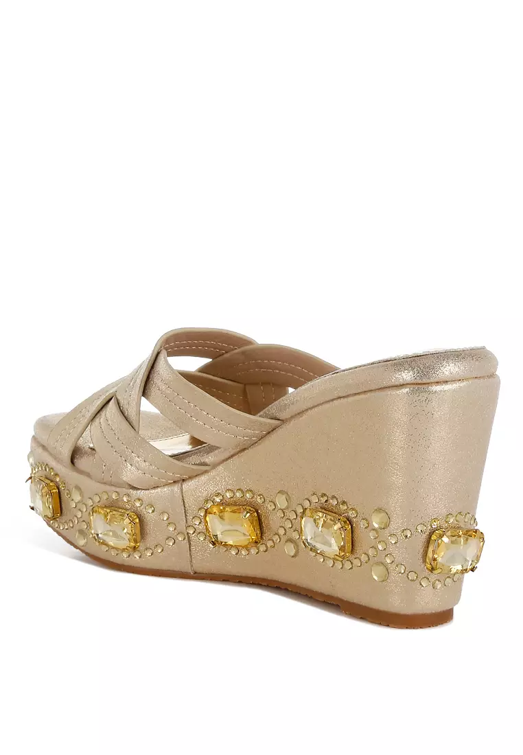 Sandal Potongan Berlian Imitasi & Berlian Imitasi Tebal dalam Warna Emas