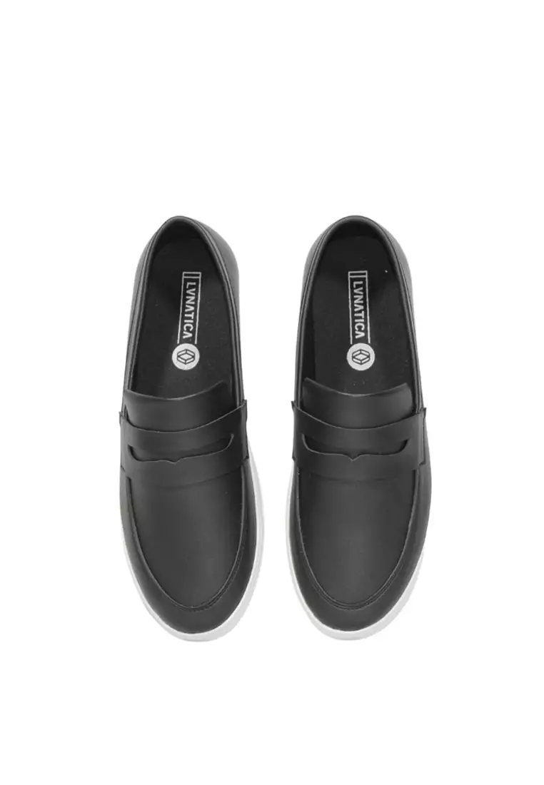 Hazzle Black Slip-On Shoes Men