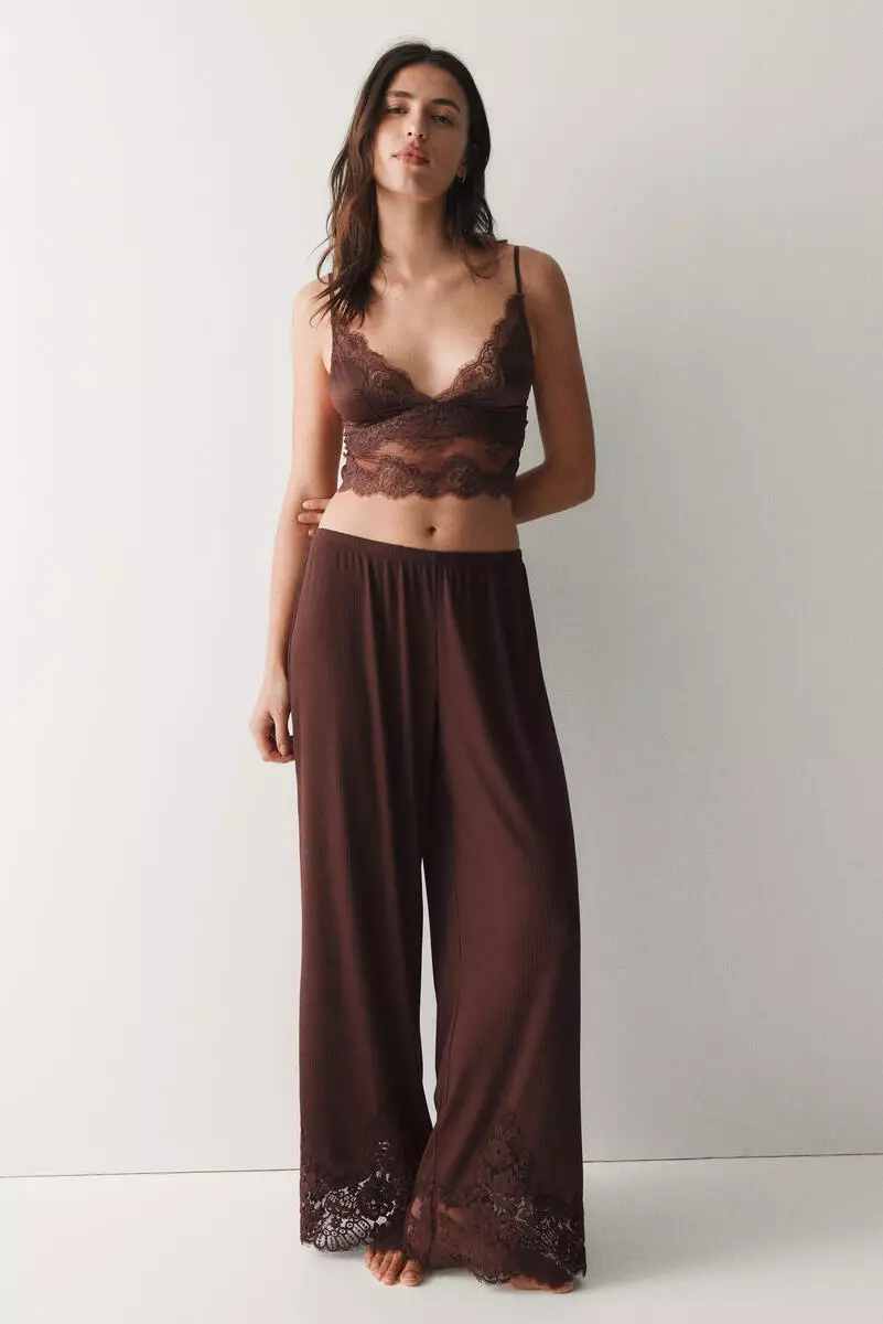 Lace-trimmed pyjama bottoms