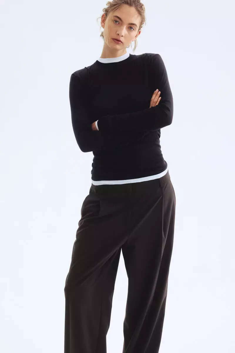 Wide trousers