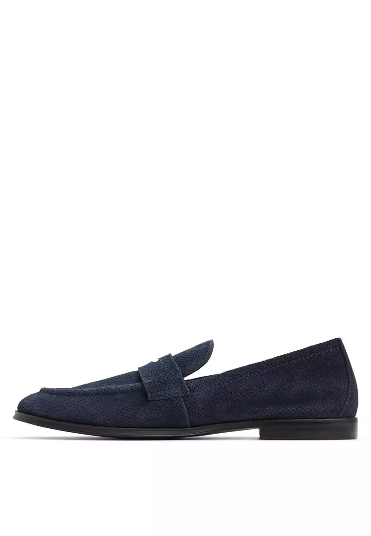 Journey Loafers