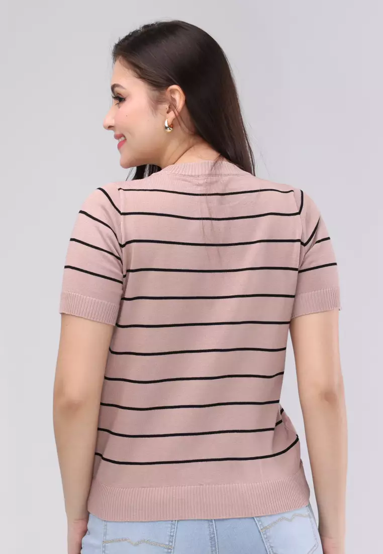 Textured Knitted Short Sleeves Blouse