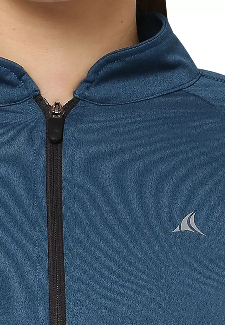 Jaket Olahraga Biru dengan Bukaan Jempol