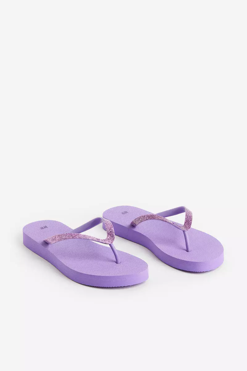 H & discount m flip flops