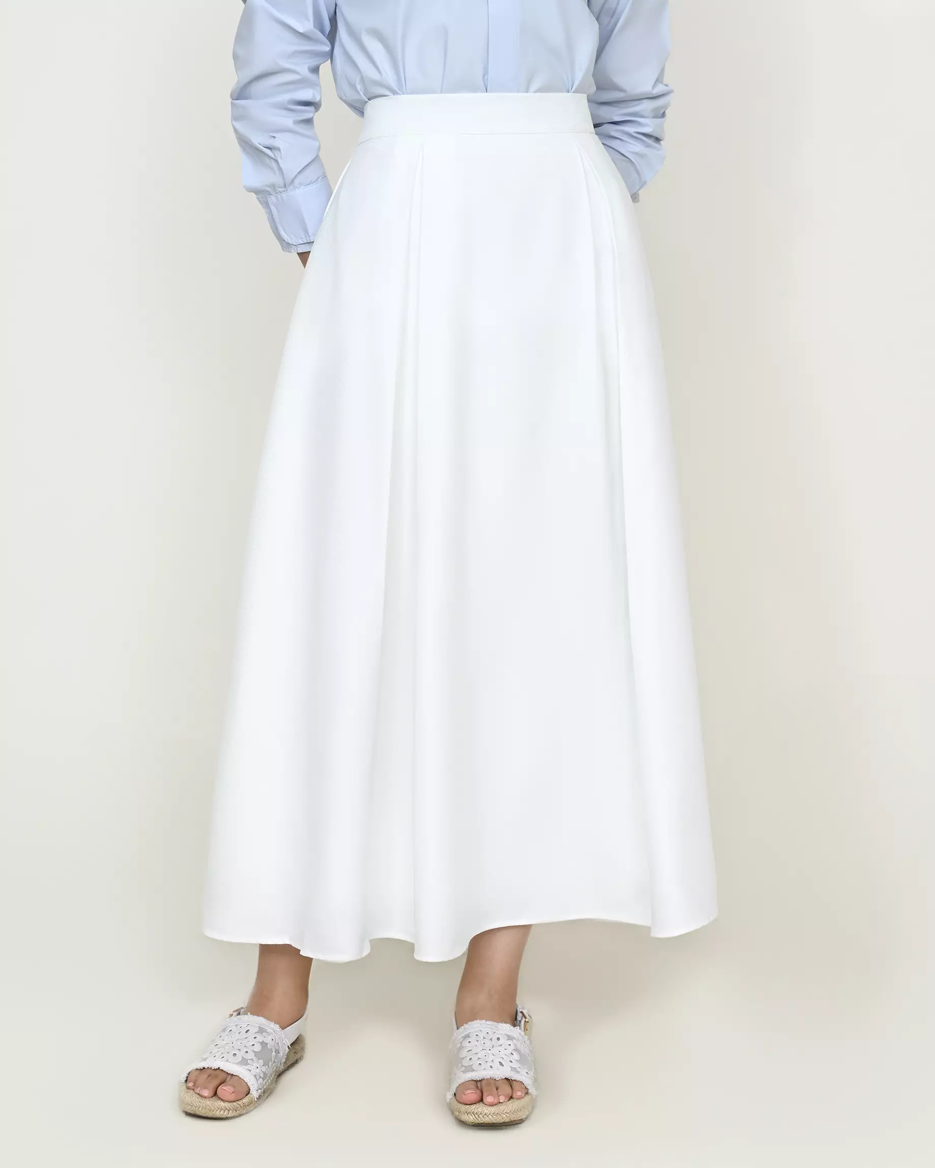Geulis.id CHITOSE SKIRT - Brokenwhite