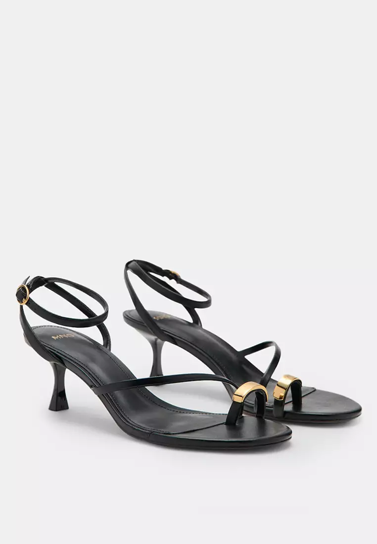 Heeled Sandals with Crossed Straps