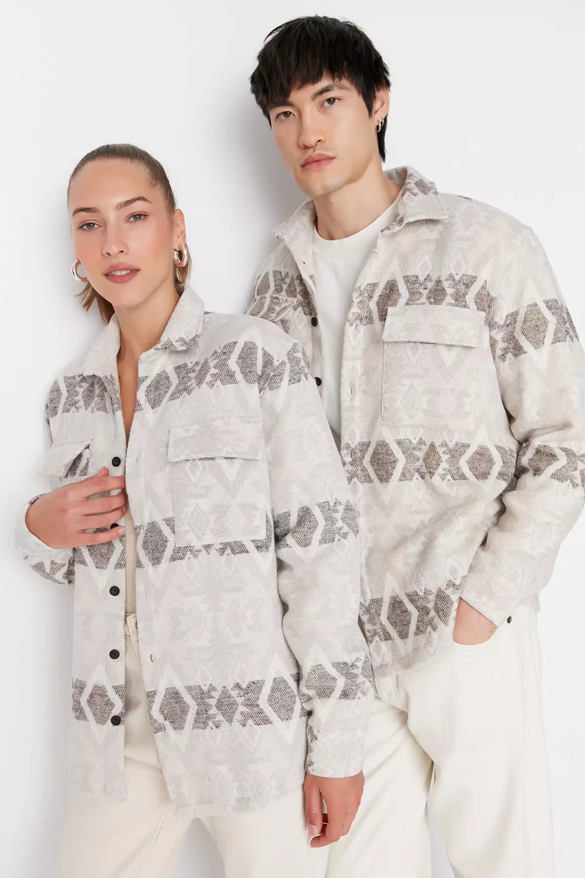 Unisex Overshirt with Double Pockets
