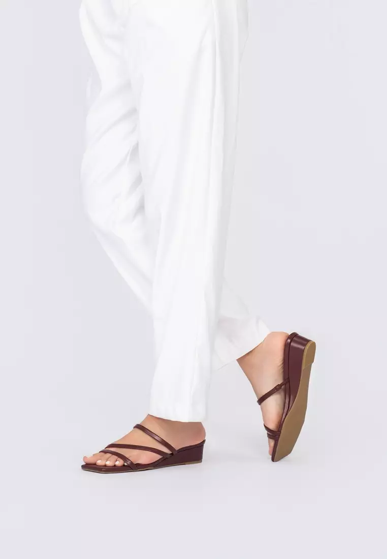 MULTI-STRAP SQUARE TOE WEDGE HEEL SLIDE