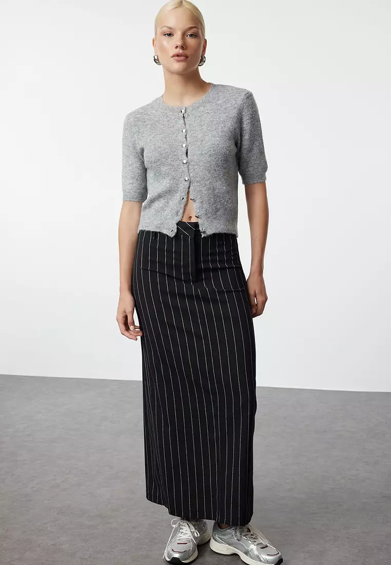 Gray Crop Cotton Wool Knit Cardigan TWOAW25HI00152