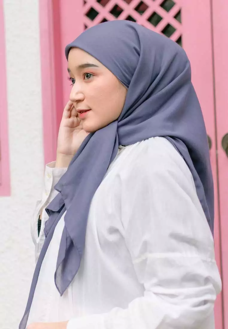 Yana Voal Square Cadet